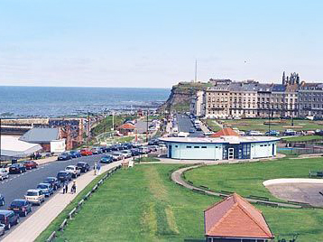 Whitby West Cliff Photo