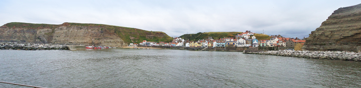 staithes panorama photo