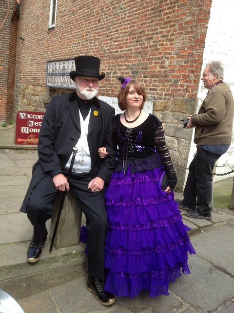 Photo of a Gothic Couple at the bottom of the 199 steps